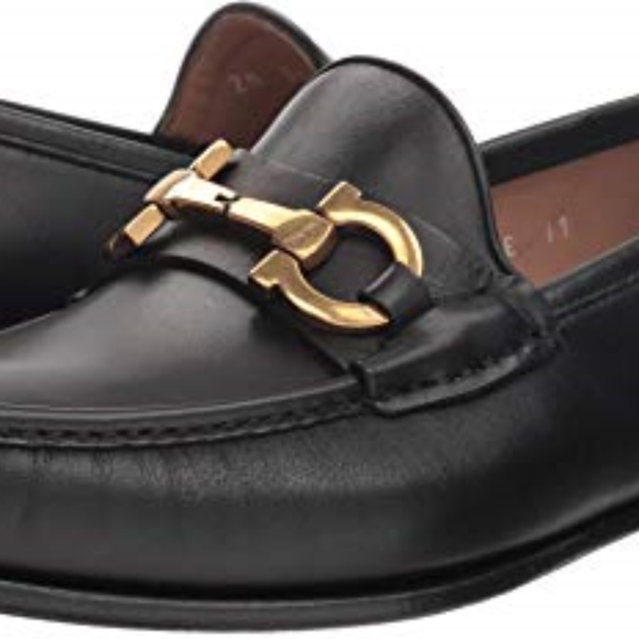 Salvatore ferragamo----Gucci-----Prada - Picture 2 of 8